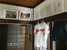 akiya5apr2018.jpg